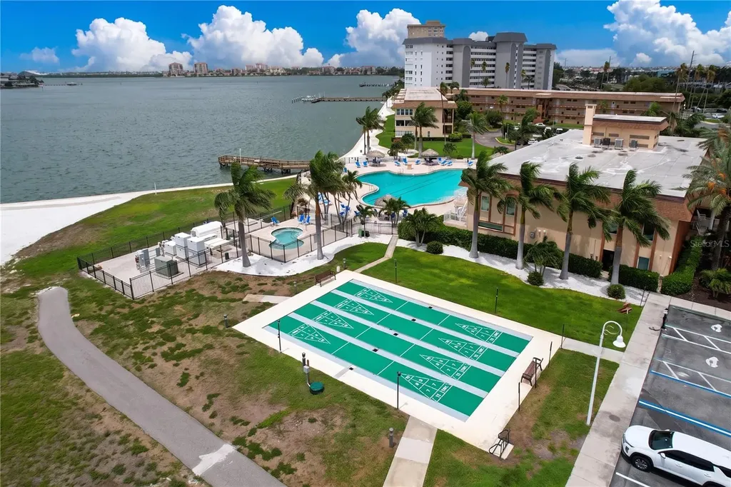 5200 Brittany Drive S St Petersburg FL 33715