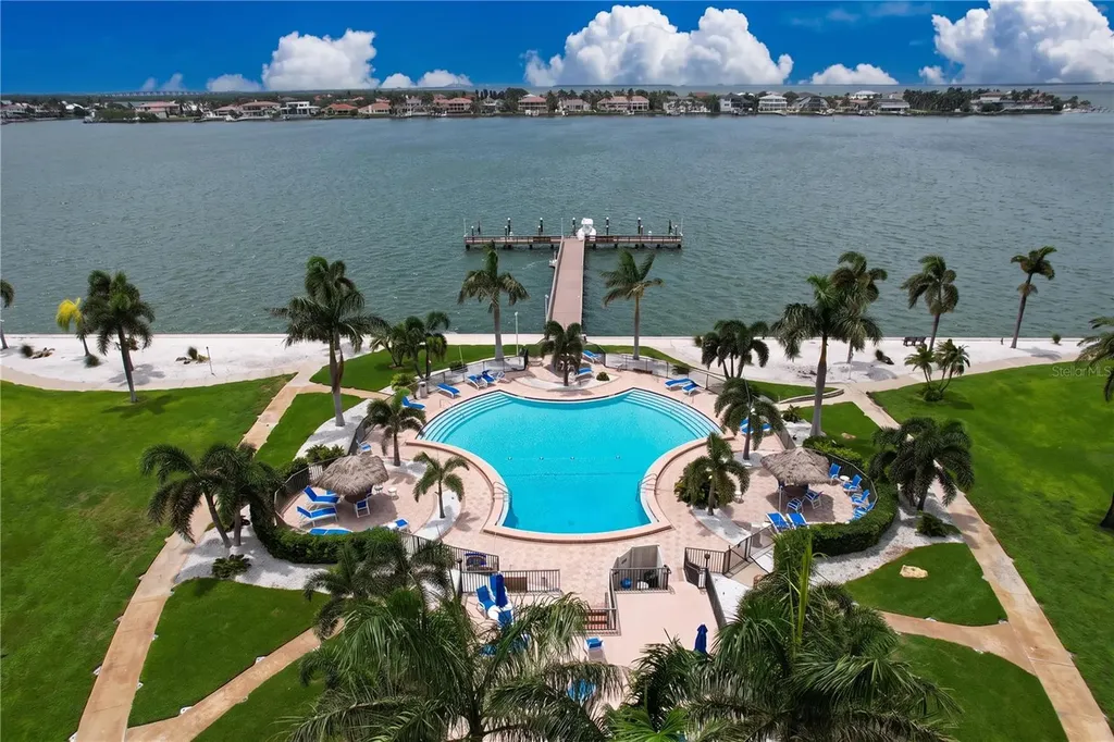 5200 Brittany Drive S St Petersburg FL 33715