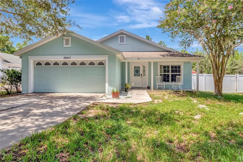 32917 Forest Avenue Leesburg FL 34788