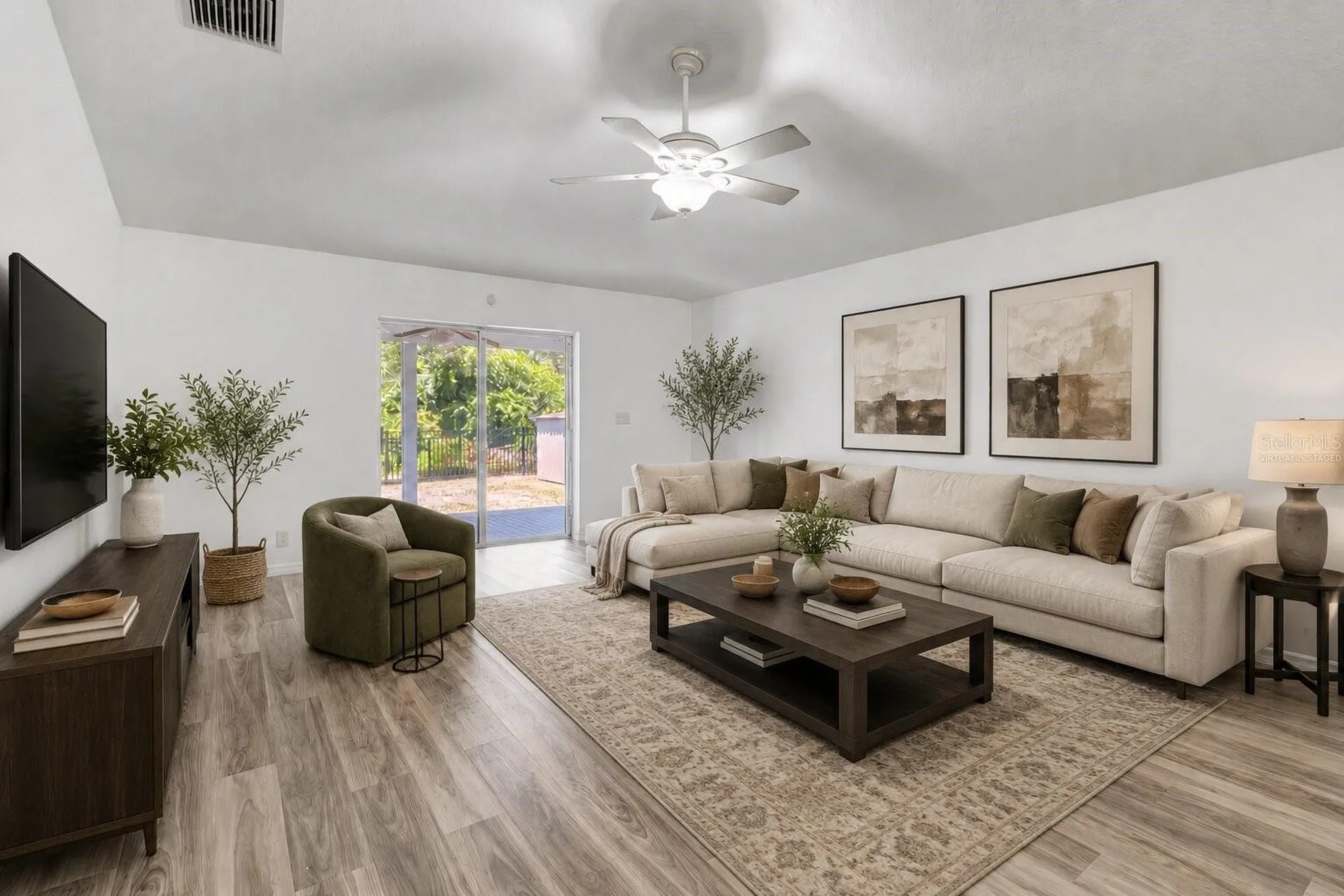 32917 Forest Avenue Leesburg FL 34788