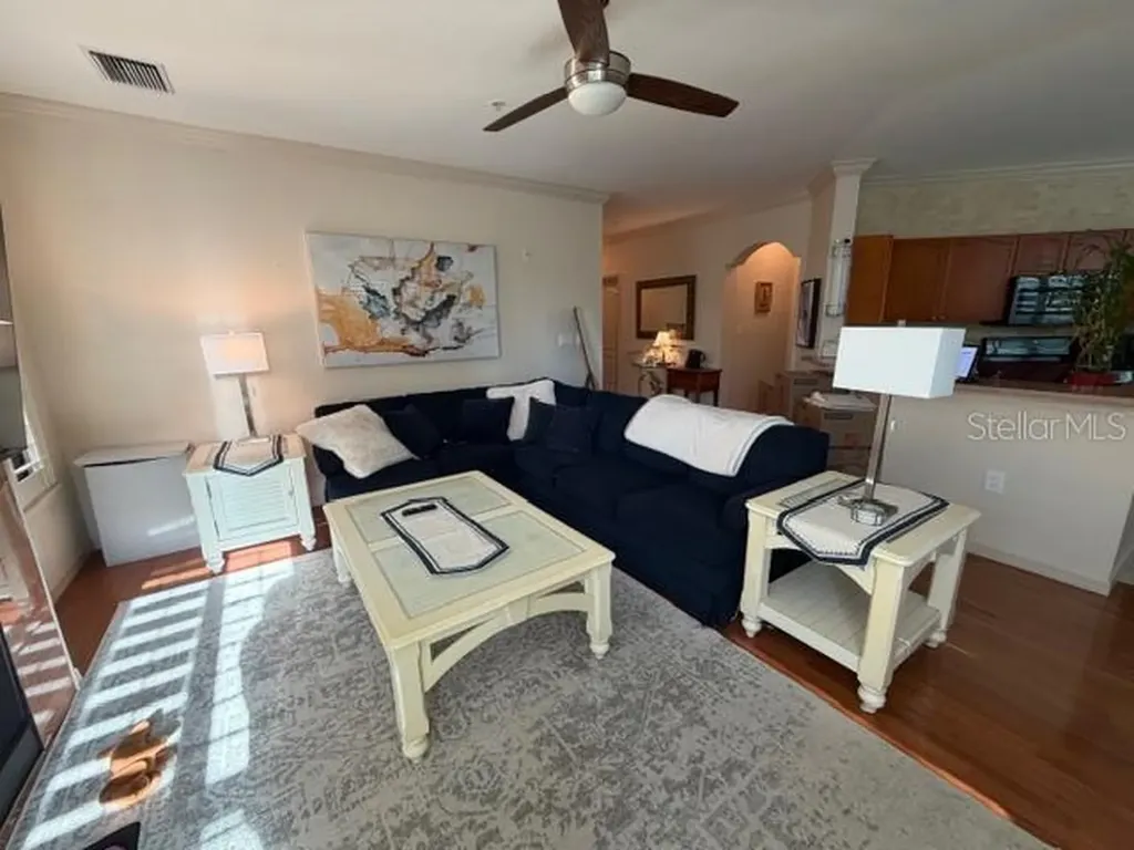 2733 Via Cipriani Clearwater FL 33764