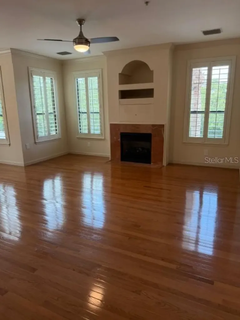 2733 Via Cipriani Clearwater FL 33764