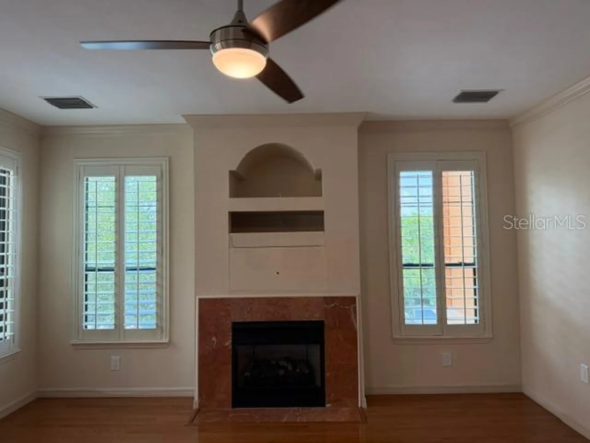 2733 Via Cipriani Clearwater FL 33764