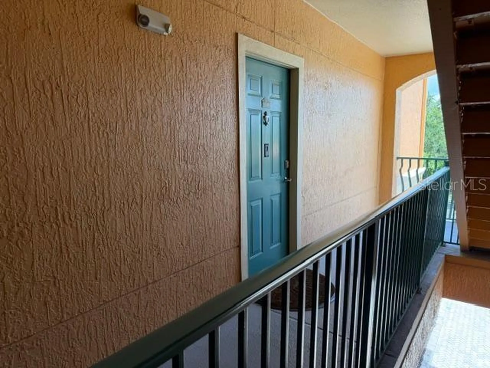 2733 Via Cipriani Clearwater FL 33764