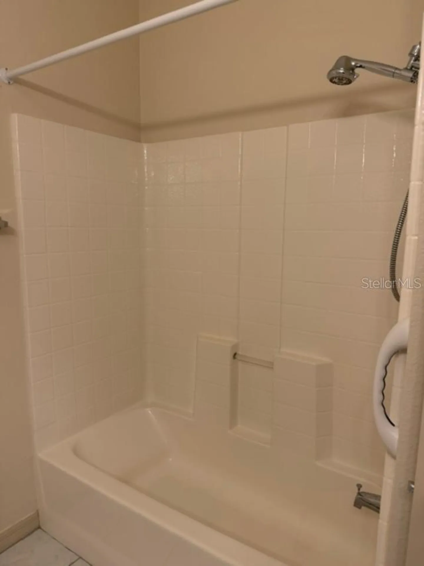2733 Via Cipriani Clearwater FL 33764