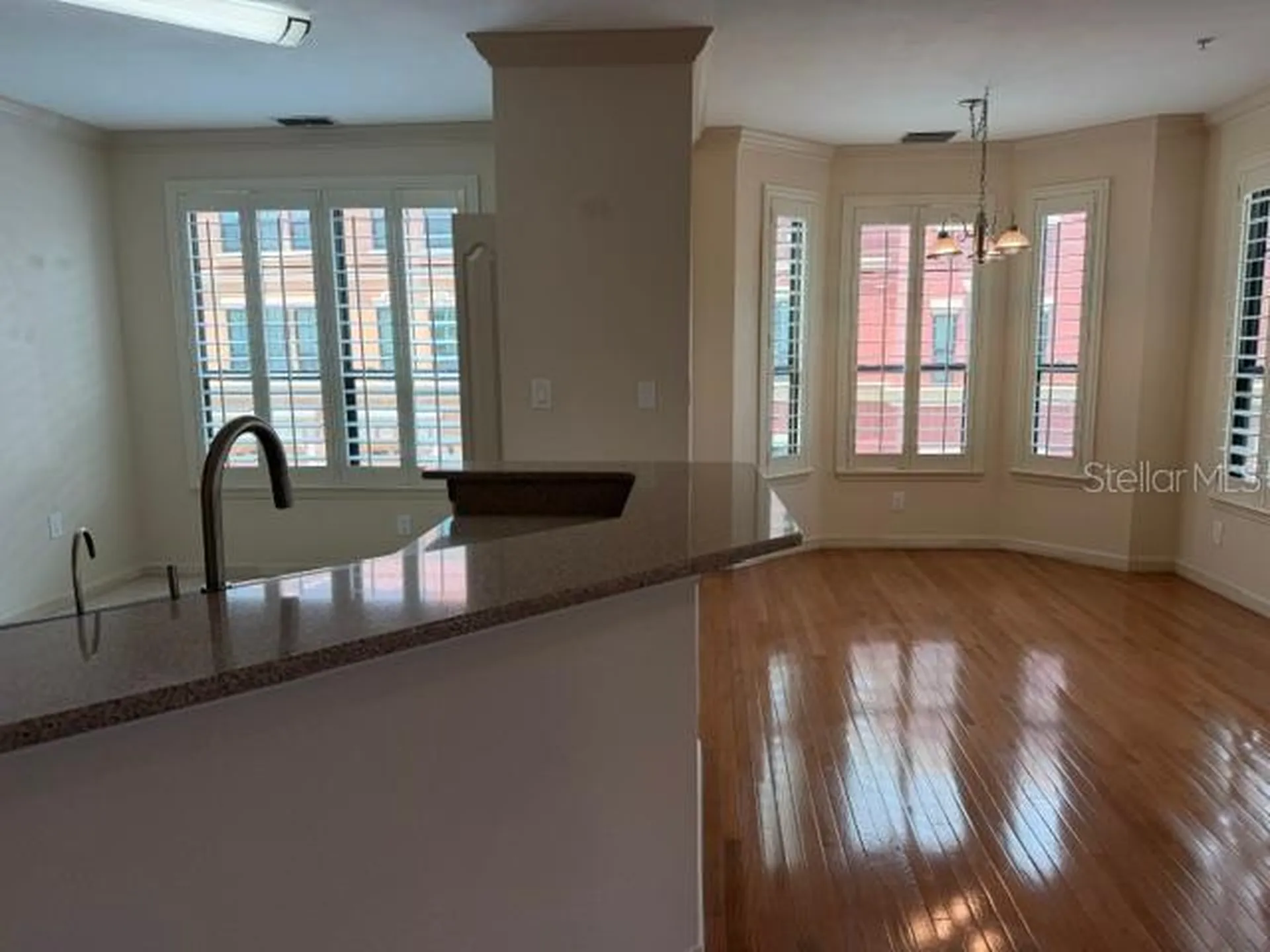 2733 Via Cipriani Clearwater FL 33764