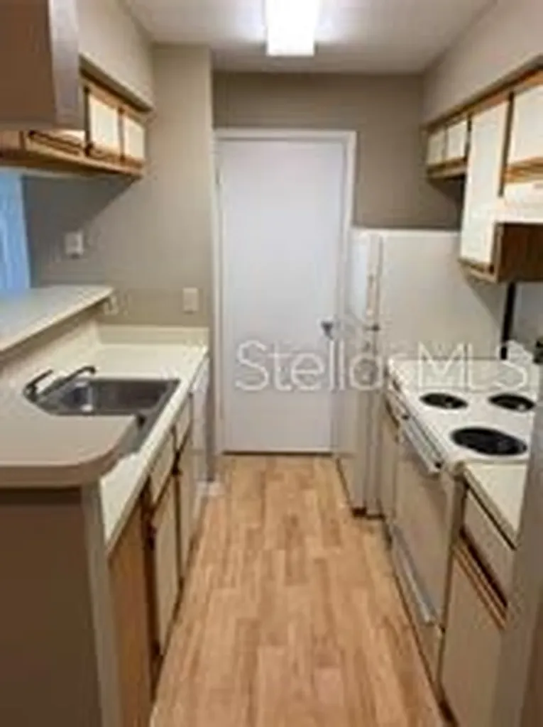 236 Afton Square Altamonte Springs FL 32714