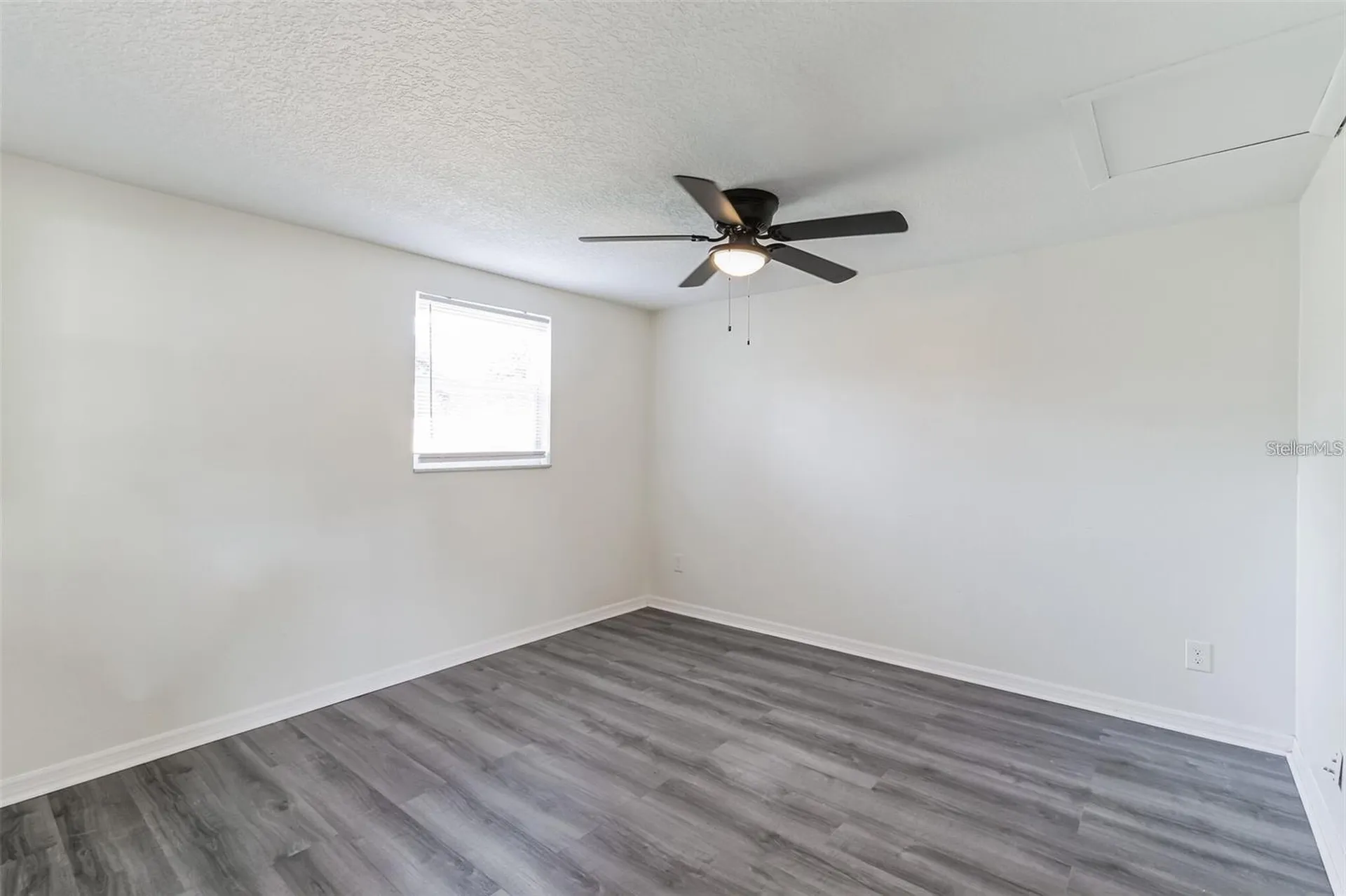 403 Pinewood Avenue Nokomis FL 34275
