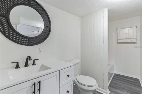 403 Pinewood Avenue Nokomis FL 34275