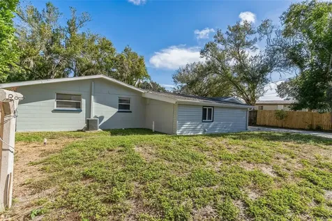 403 Pinewood Avenue Nokomis FL 34275