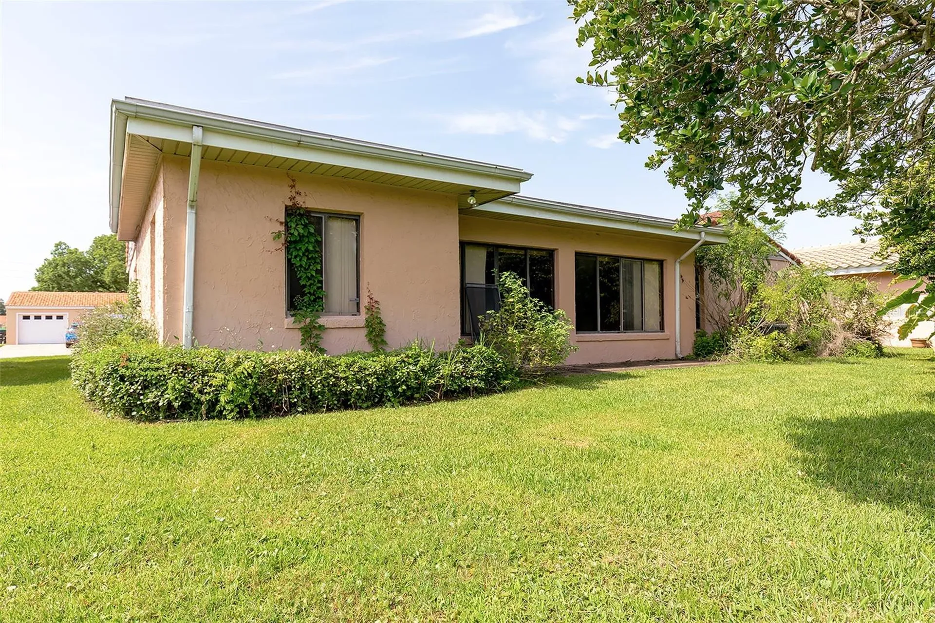 5675 Minaret Court Orlando FL 32821