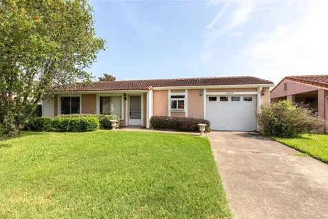 5675 Minaret Court Orlando FL 32821