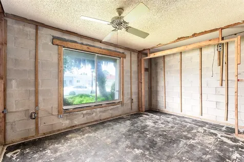 5675 Minaret Court Orlando FL 32821