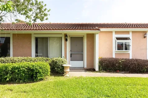 5675 Minaret Court Orlando FL 32821