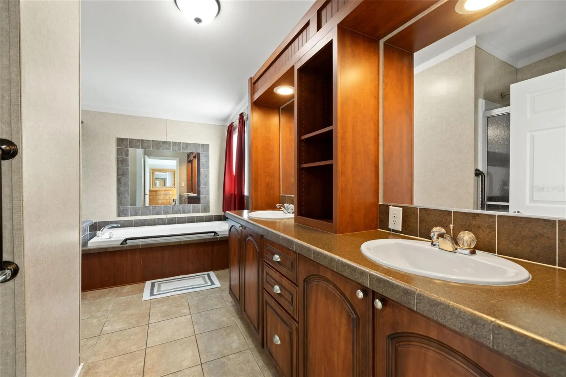 82085 1st Avenue N Pinellas Park FL 33781