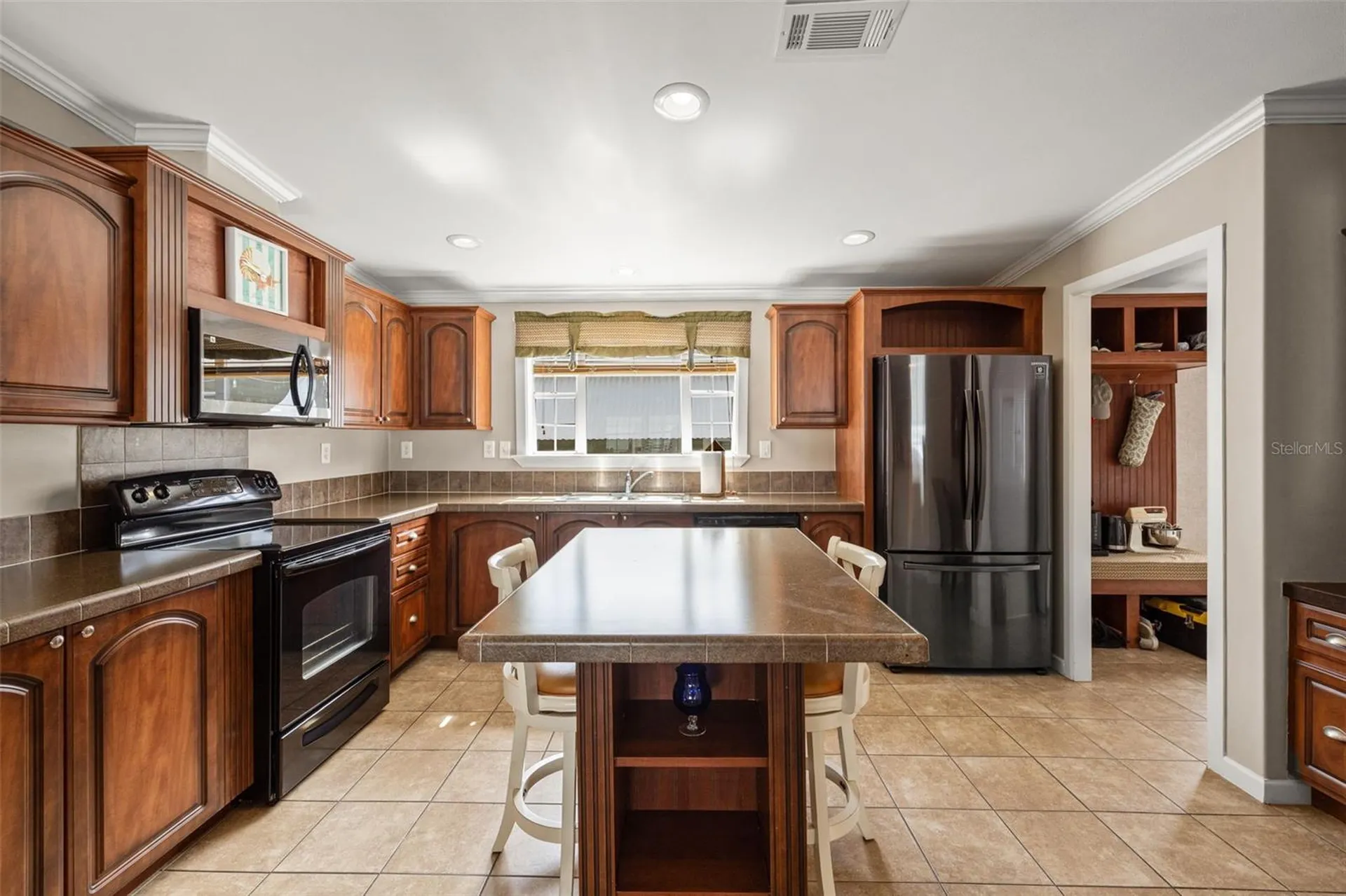 82085 1st Avenue N Pinellas Park FL 33781