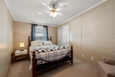 82085 1st Avenue N Pinellas Park FL 33781