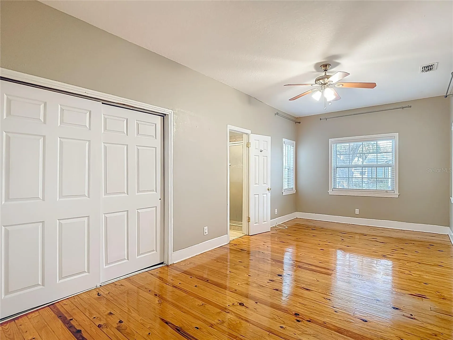 3002 W Arch Street Tampa FL 33607