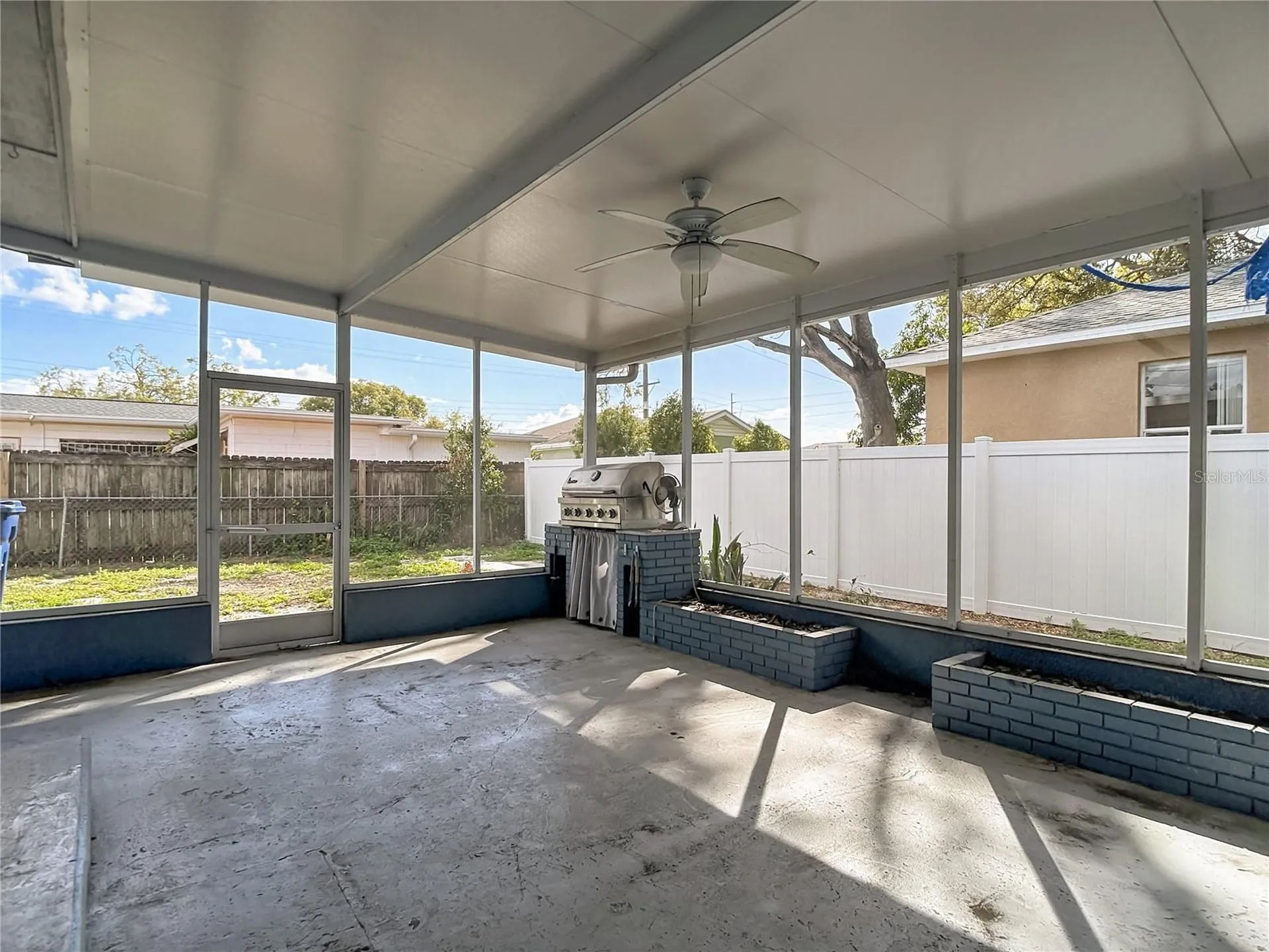 3002 W Arch Street Tampa FL 33607