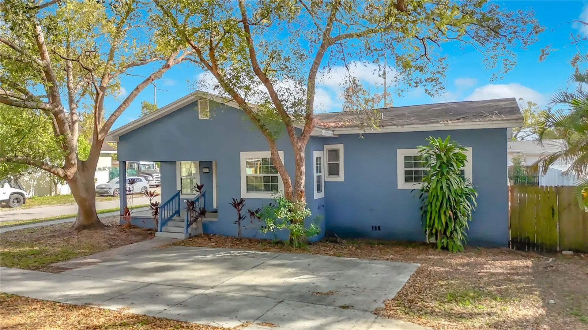 3002 W Arch Street Tampa FL 33607
