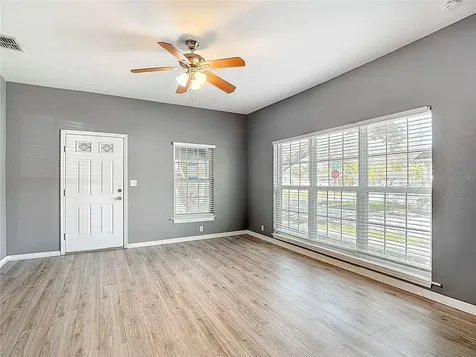 3002 W Arch Street Tampa FL 33607