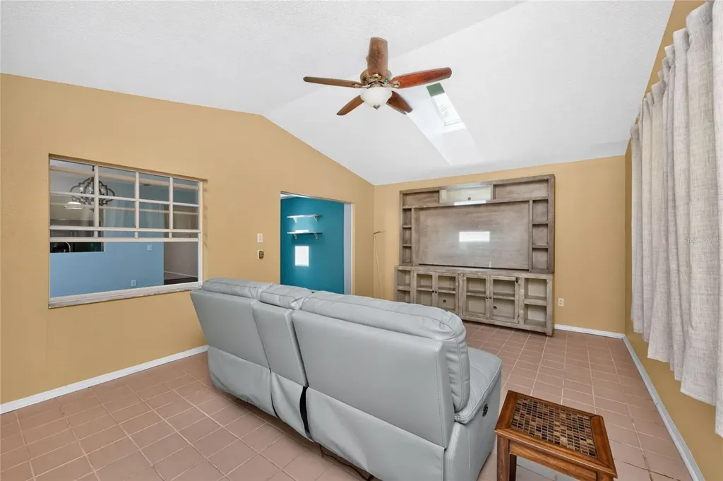 18407 Avon Avenue Port Charlotte FL 33948
