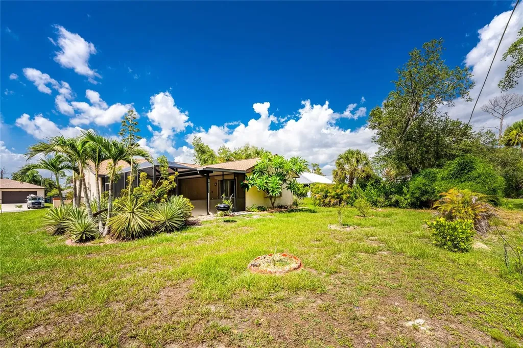 18407 Avon Avenue Port Charlotte FL 33948
