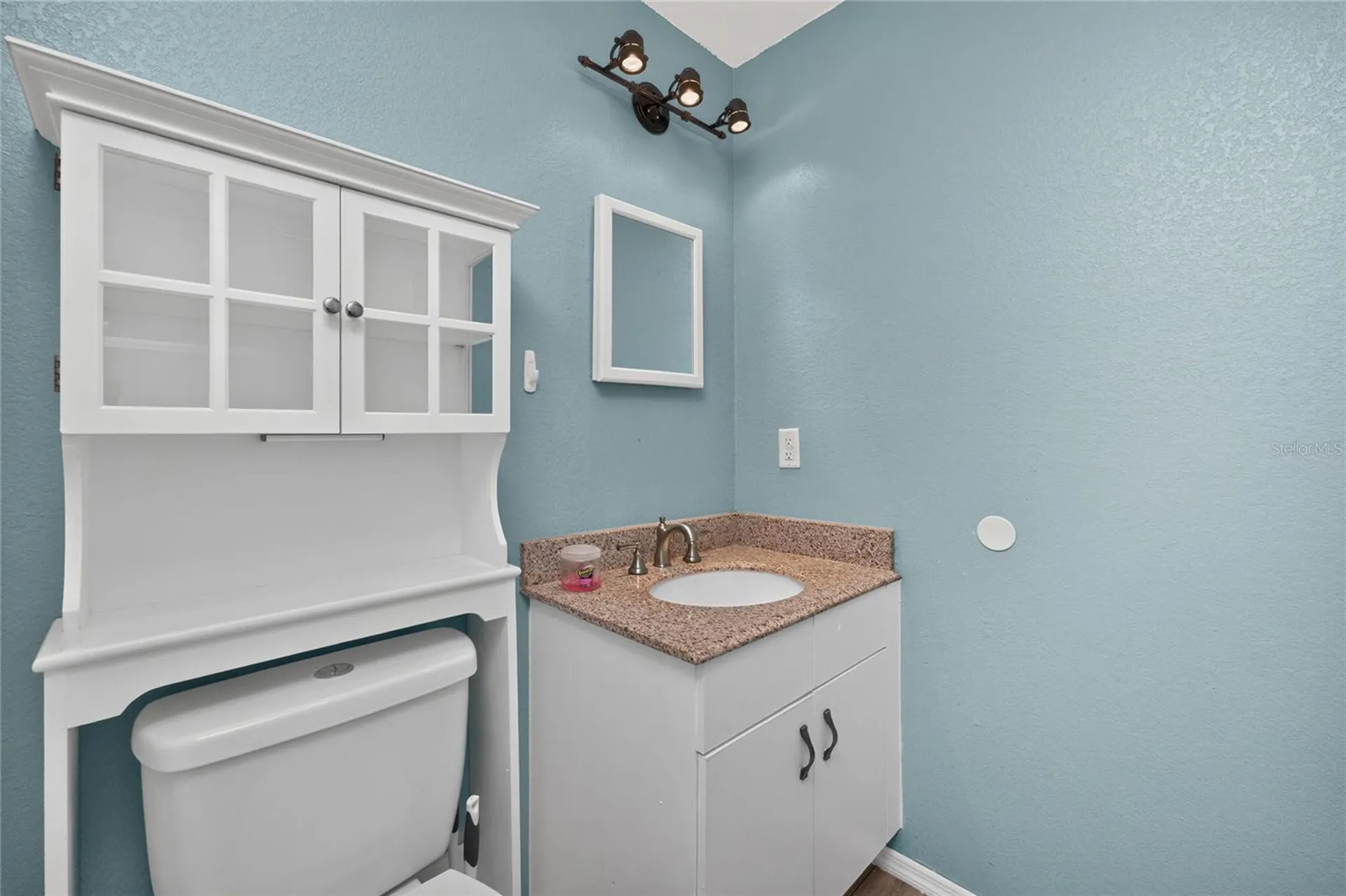 18407 Avon Avenue Port Charlotte FL 33948