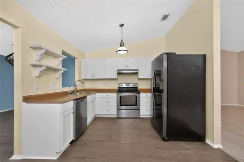 18407 Avon Avenue Port Charlotte FL 33948
