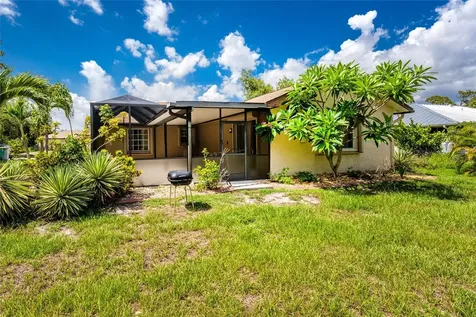 18407 Avon Avenue Port Charlotte FL 33948