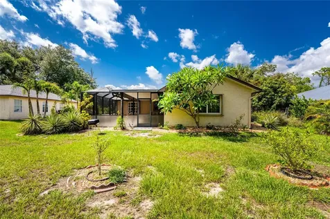 18407 Avon Avenue Port Charlotte FL 33948
