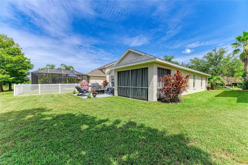14260 Gnatcatcher Terrace Lakewood Ranch FL 34202