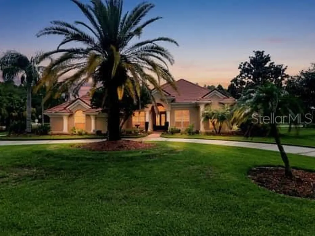 18655 Avenue Capri Lutz FL 33558
