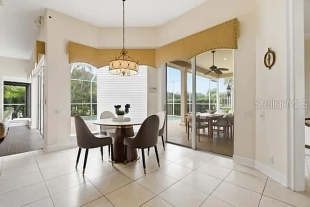 18655 Avenue Capri Lutz FL 33558