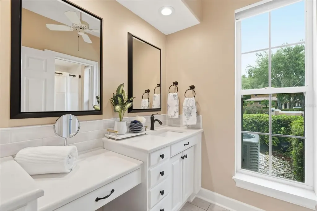 18655 Avenue Capri Lutz FL 33558