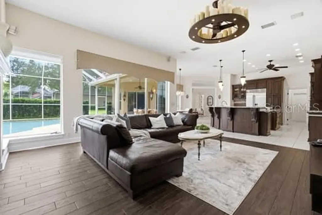 18655 Avenue Capri Lutz FL 33558