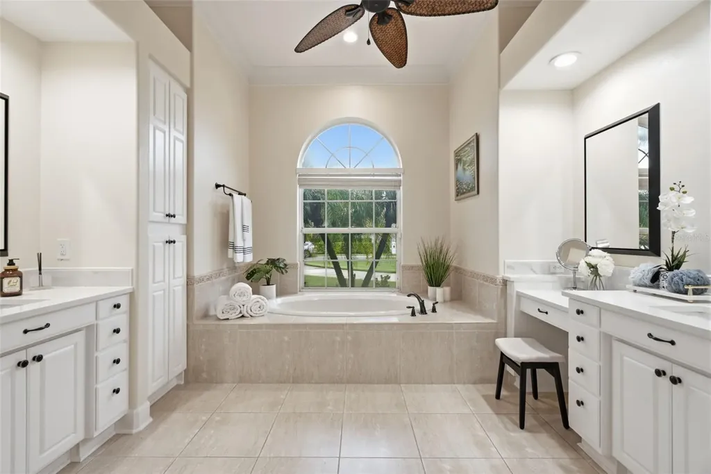 18655 Avenue Capri Lutz FL 33558