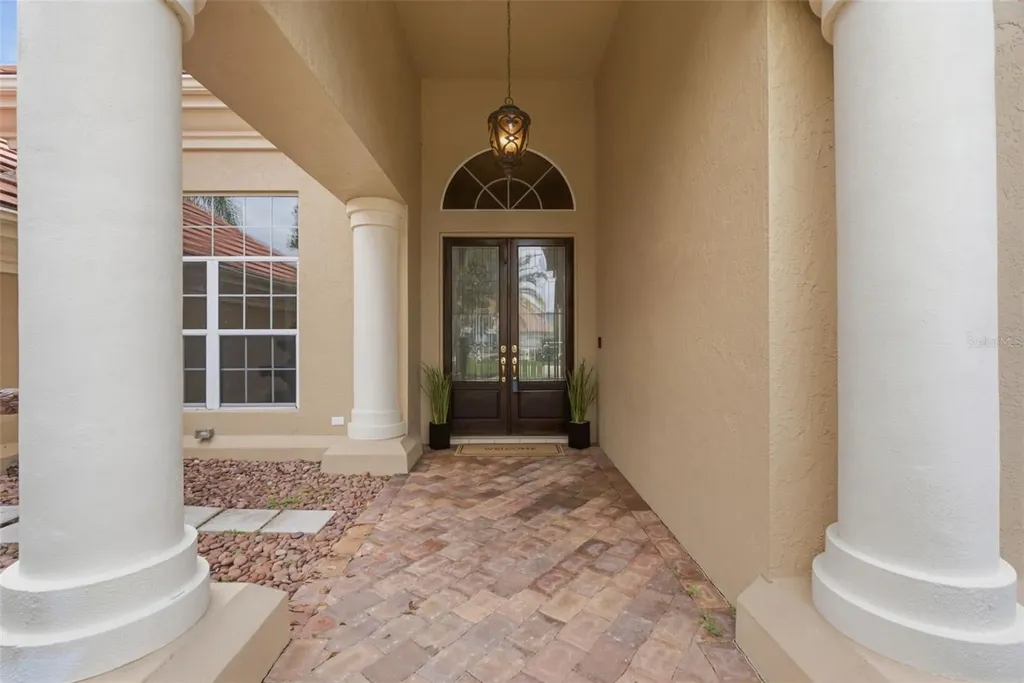 18655 Avenue Capri Lutz FL 33558