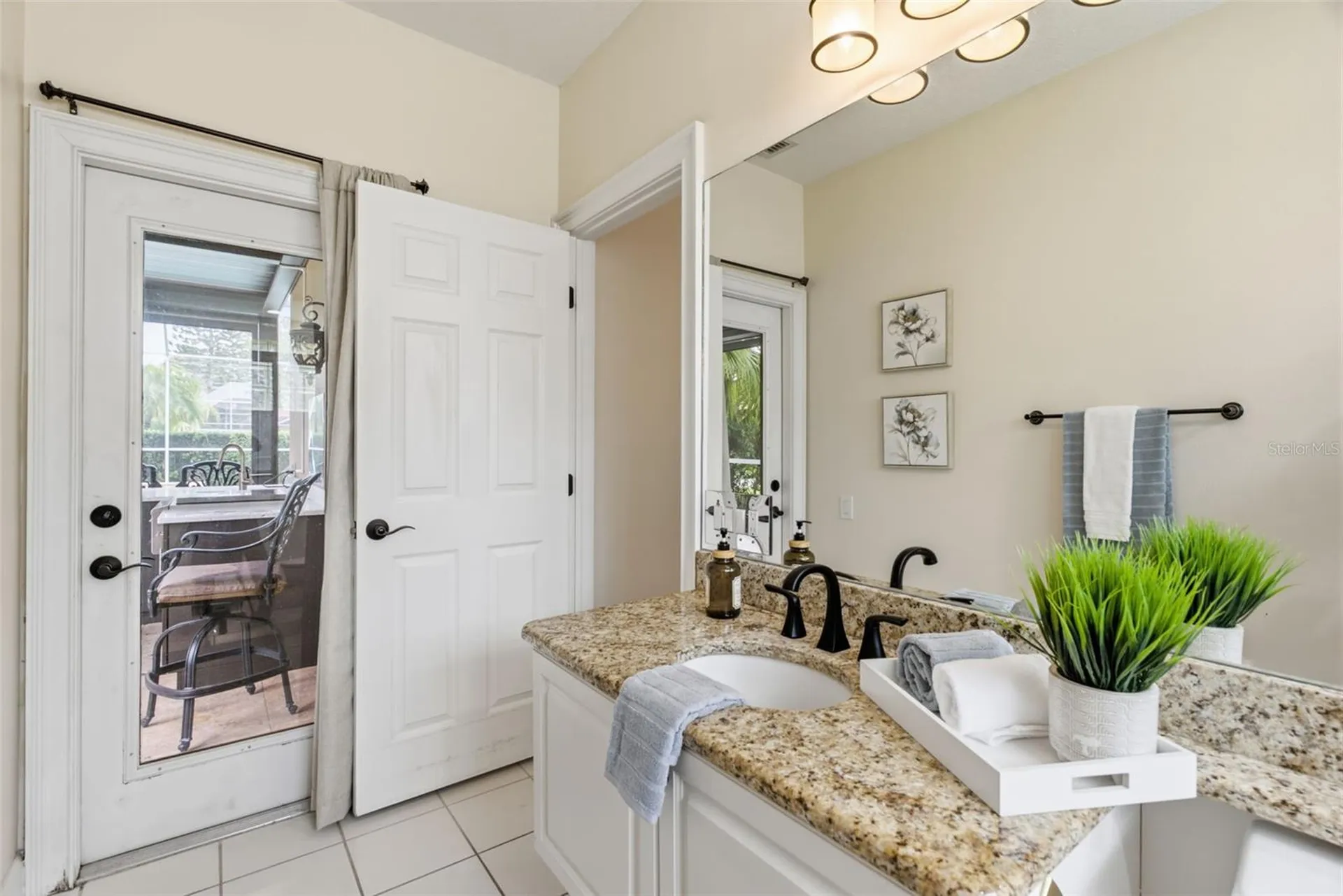 18655 Avenue Capri Lutz FL 33558