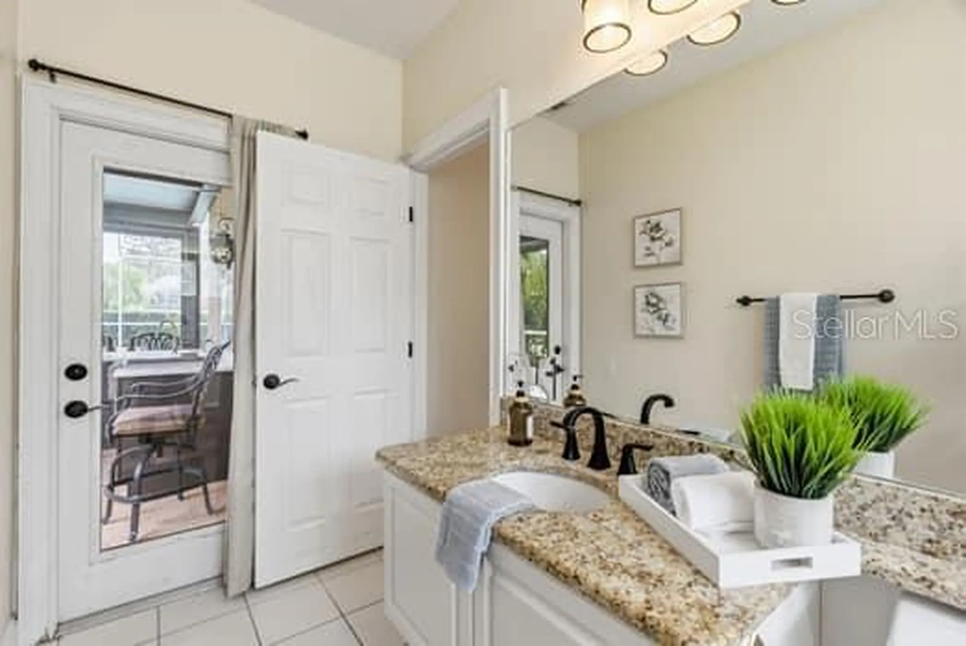 18655 Avenue Capri Lutz FL 33558