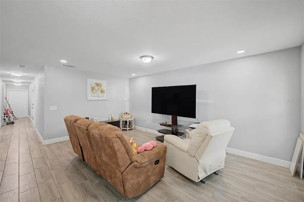 8506 N 16th Street Tampa FL 33604