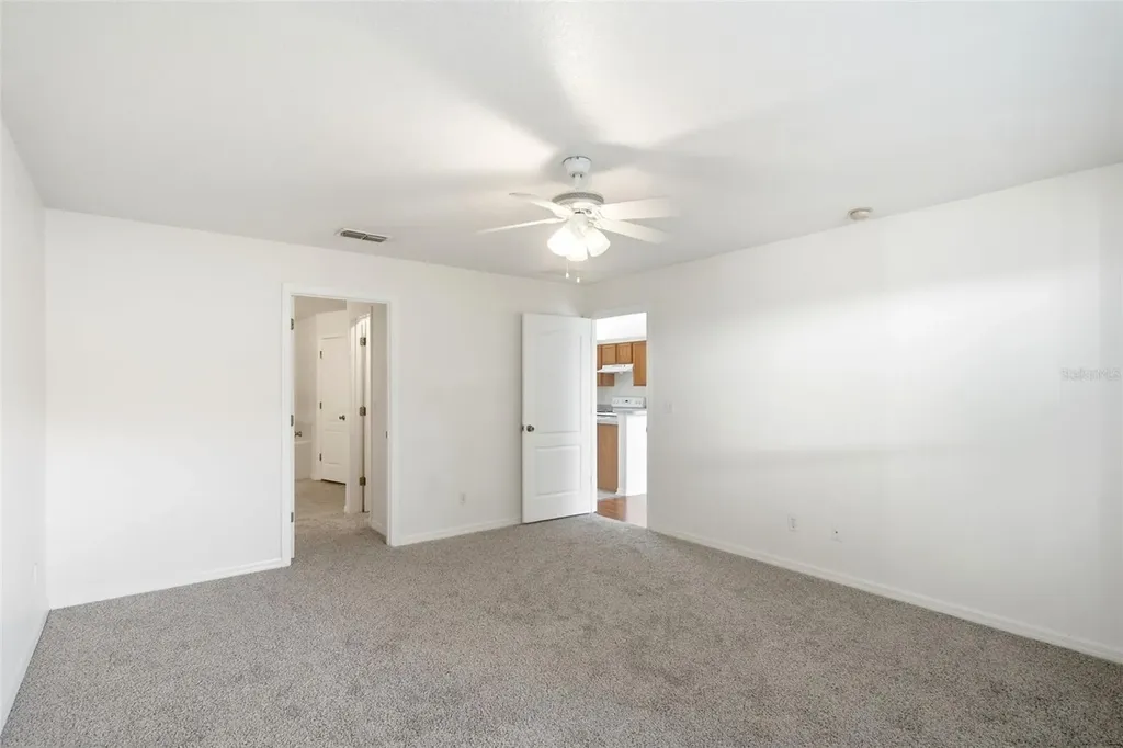 10320 Vista Pines Loop Clermont FL 34711