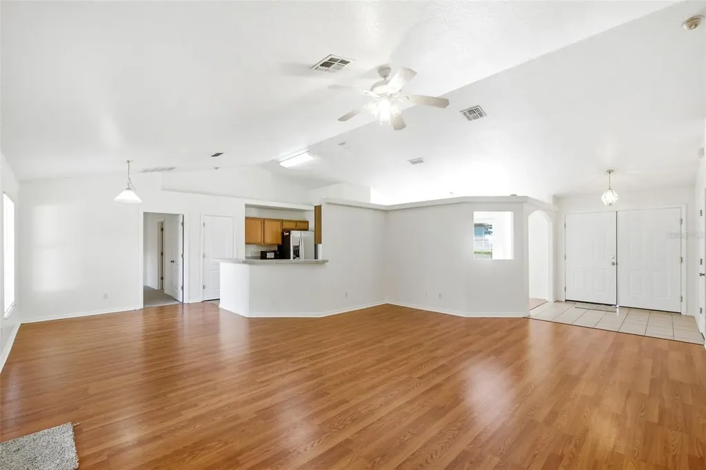 10320 Vista Pines Loop Clermont FL 34711