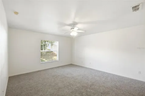 10320 Vista Pines Loop Clermont FL 34711