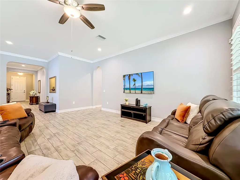 3504 Lands End Way Lutz FL 33548
