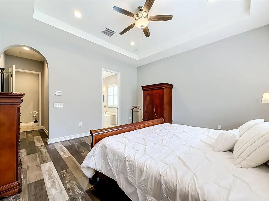 3504 Lands End Way Lutz FL 33548