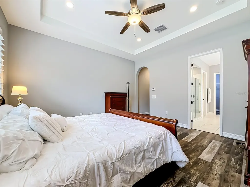 3504 Lands End Way Lutz FL 33548