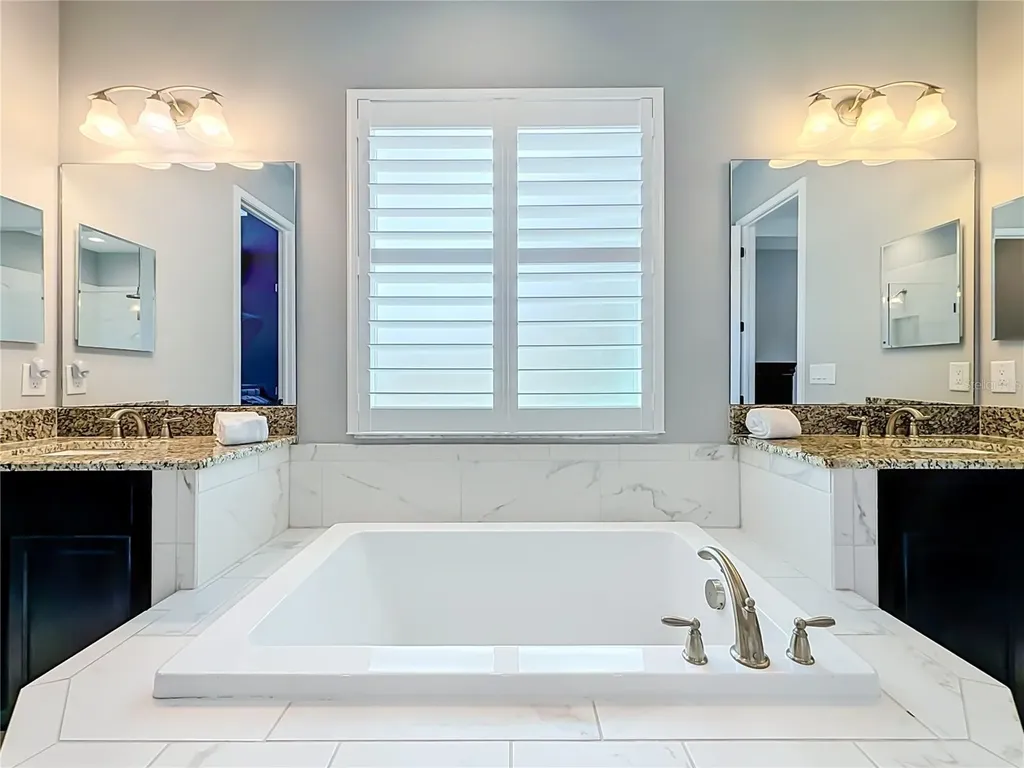 3504 Lands End Way Lutz FL 33548