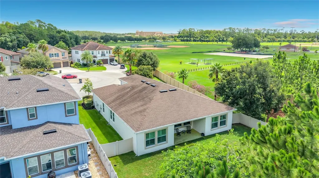 3504 Lands End Way Lutz FL 33548