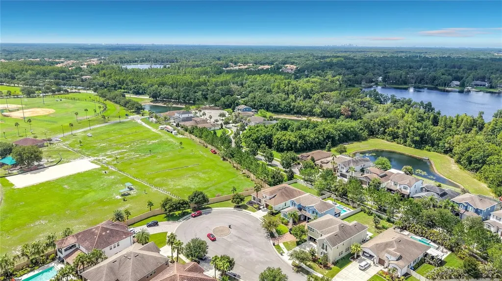 3504 Lands End Way Lutz FL 33548